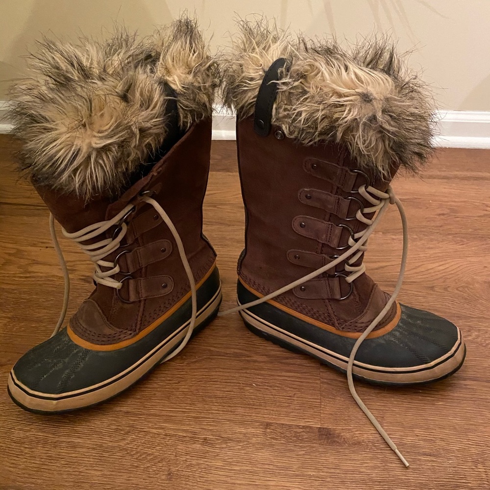 Sorel Joan of Arc Winter Boots